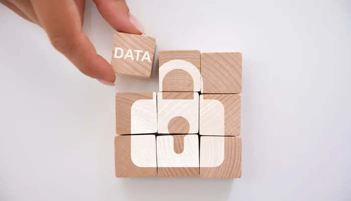 Jamf + Cyberhaven stops unauthorized data loss.