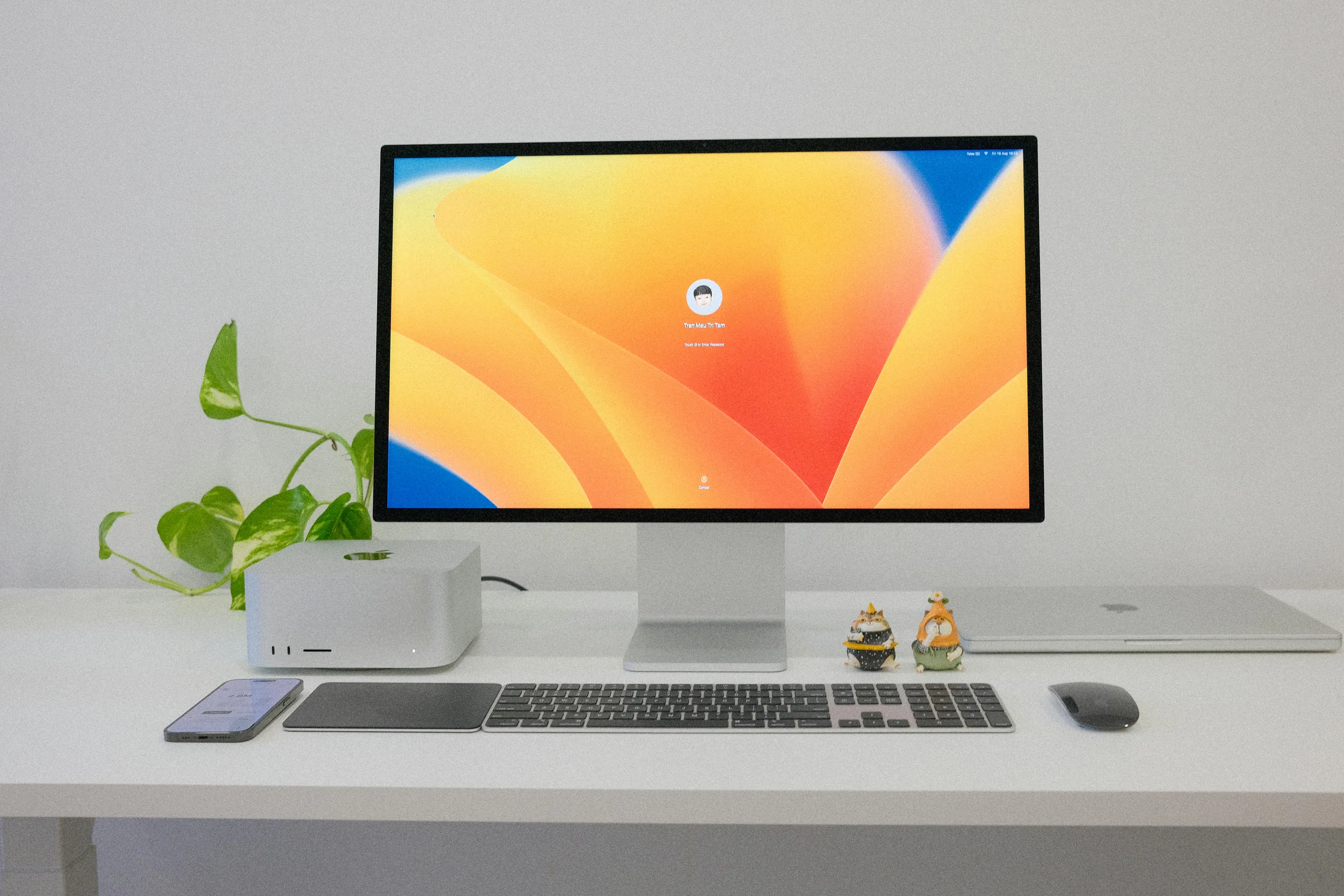 Mac: Managed and secured from threats with Jamf.