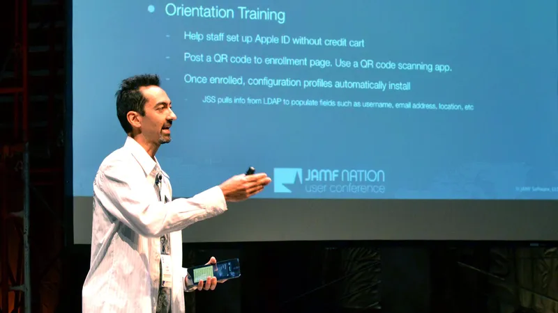 Joe Yamada explains how to get smart with your iPad deployments, at the JAMF Nation User Conference
