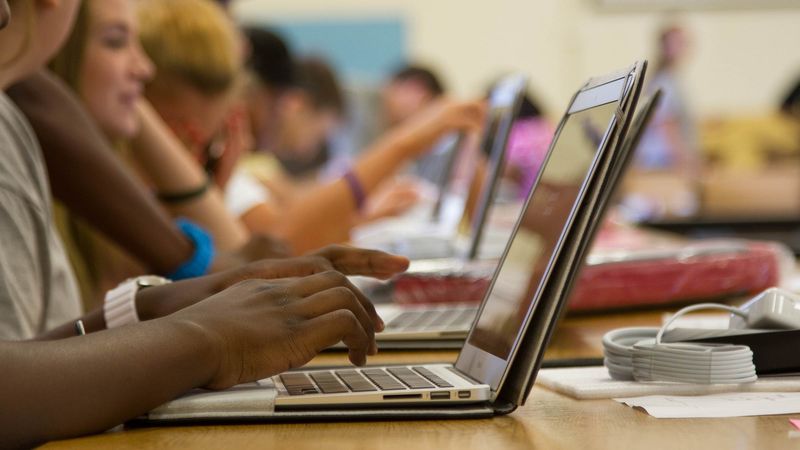 How mobile device management tools can enhance teaching