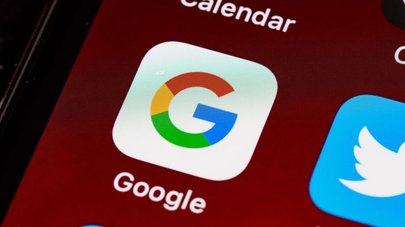 Google icon on iPhone.