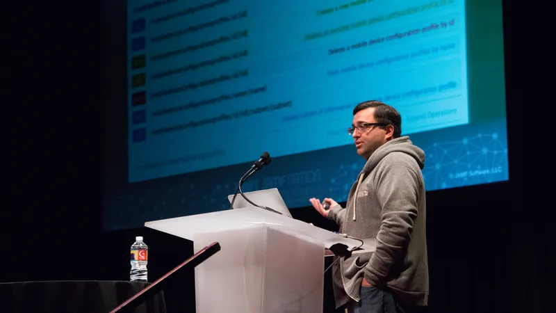 JAMF Nation User Conference 2014 - The JSS API and Custom Workflows