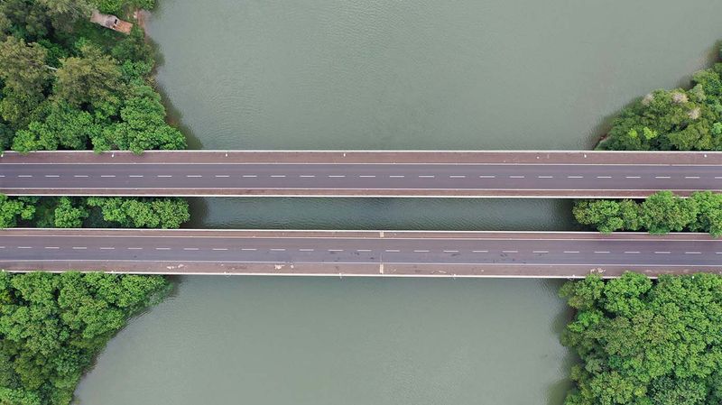 Aerial view of two roads streamlining the flow of traffic